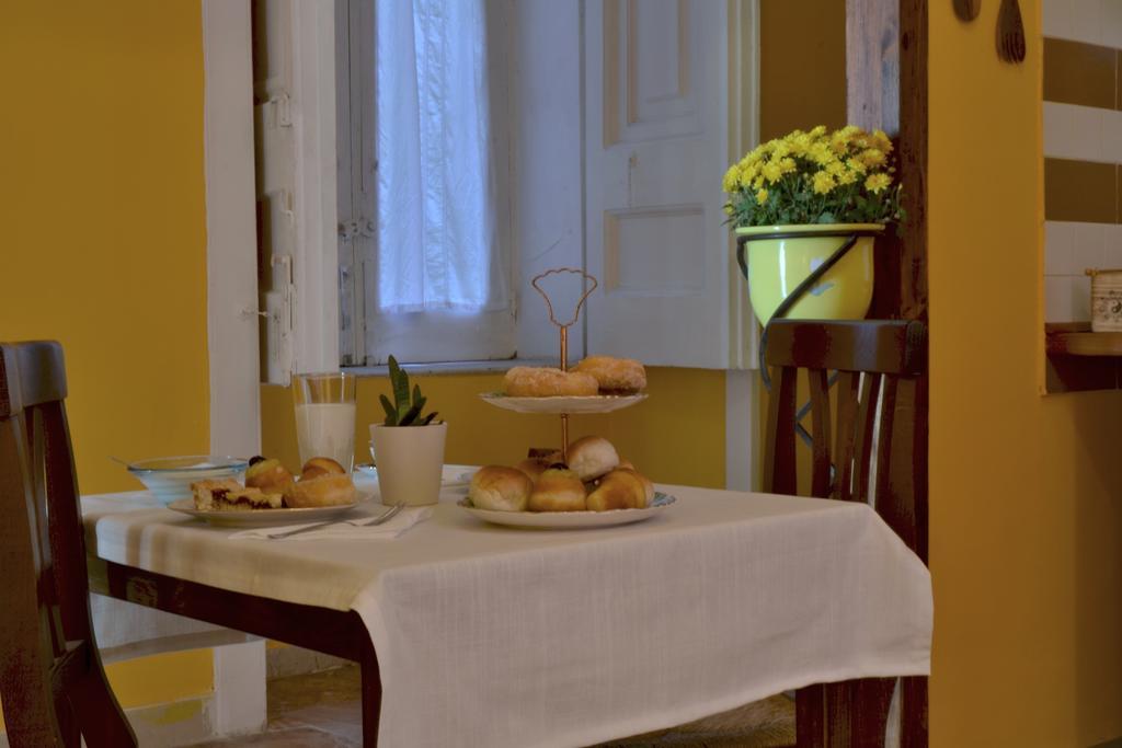 Bed and Breakfast A Casa Di Mamma Nápoles Exterior foto