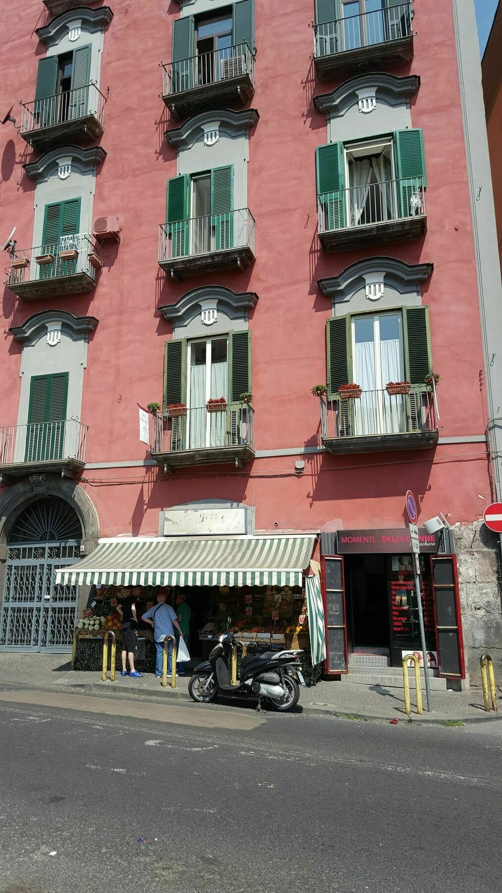 Bed and Breakfast A Casa Di Mamma Nápoles Exterior foto